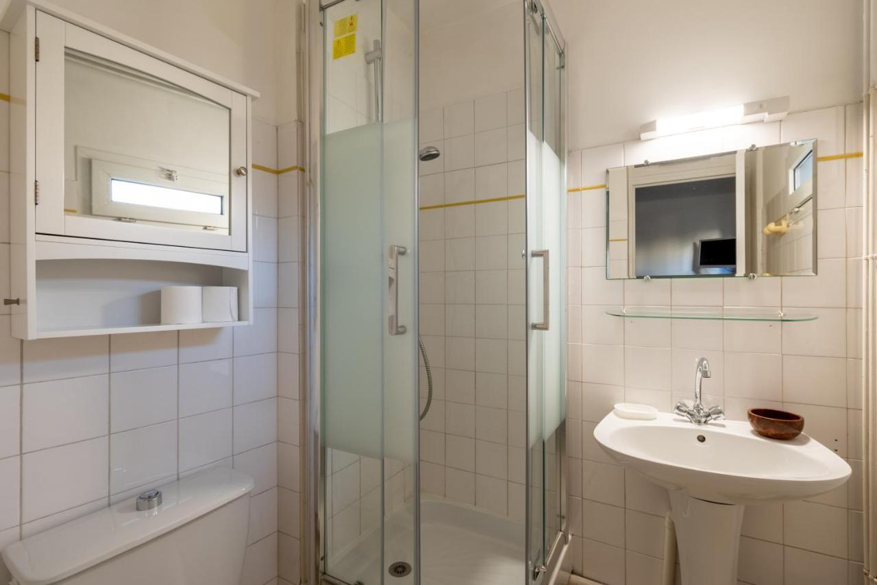 Appart hôtel Résidence Meublée Services *